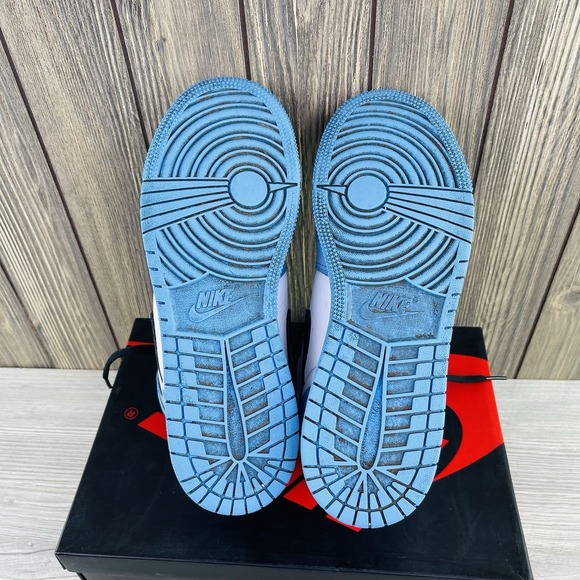 Nike Air Jordan 1 Retro High OG University Blue UNC 575441-134 Size 7Y/8.5W main image 13